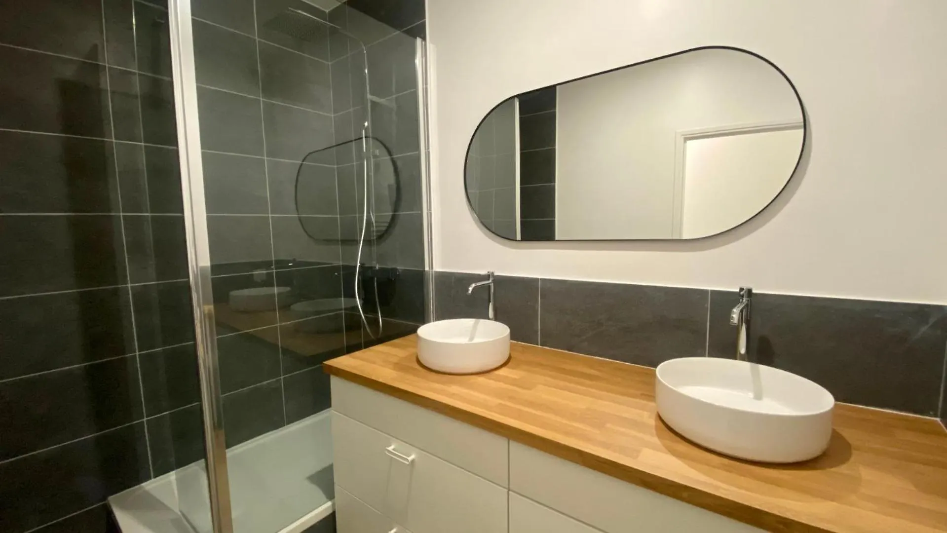 Spacieux Studio Proche Du Boulevard Haussmann-2P Paris 0*,
